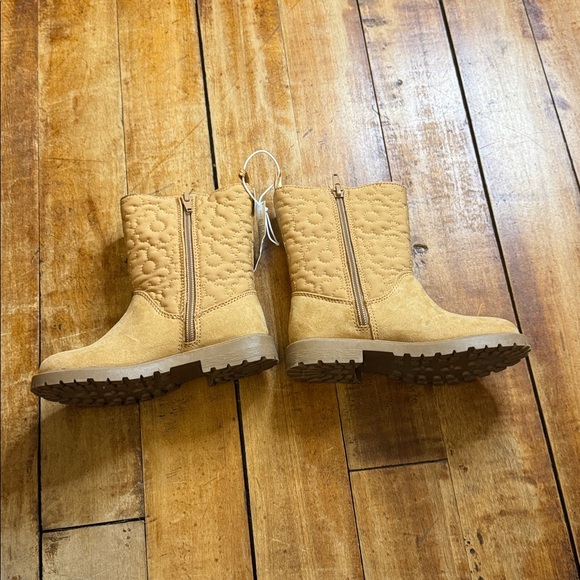 Old Navy Tan Quilted Boots spiced saffron tall boot size 10 new never worn - Picture 4 of 9